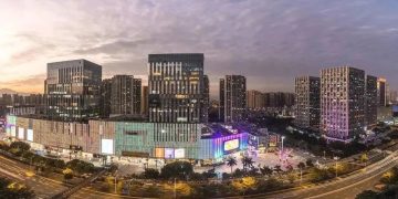 数字化转型不挑企业，只挑脑子| DW数智视野